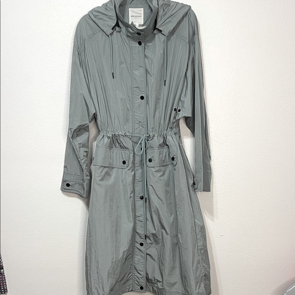 Avec Les Filles NWOT Light Blue Hooded Trench Coat Size X-Large PTP 23”-26” - Picture 1 of 16